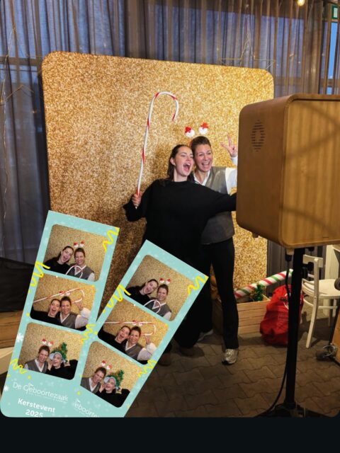 Kerst bij De Geboortezaak 🎄
#flitsmoment #photobooth @degeboortezaak @moestuin_utrecht_  #kerstevent